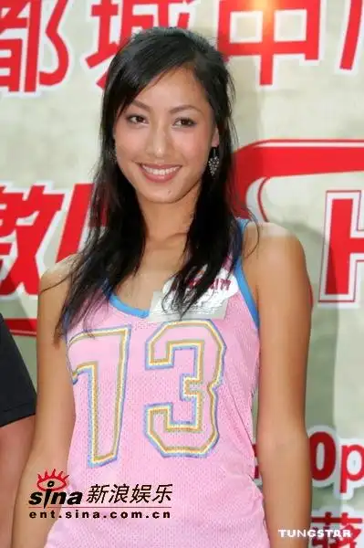 吴彦祖,蔡卓妍,boyz,蒋怡等出席《新警察故事》激斗show,与大家畅谈