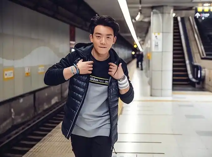 回顾苗苗录节目大哭郑恺并不喜欢我撕开多少婚姻遮羞布