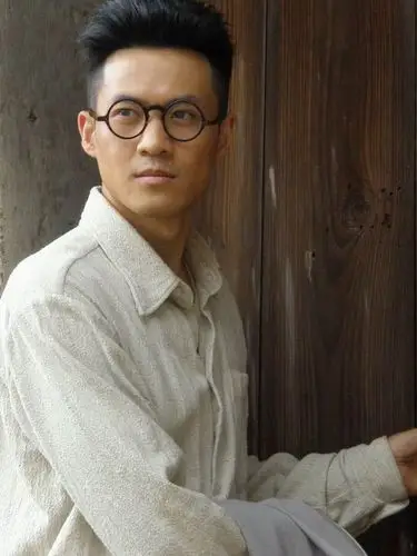 陈昌旷悲情锄奸时尚男孩屡扮古板组图