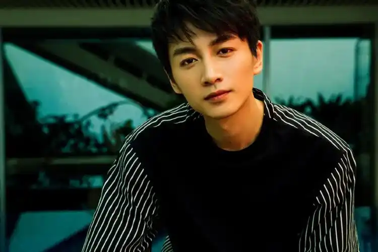 小八卦宋茜王艺瑾王俊凯陈晓