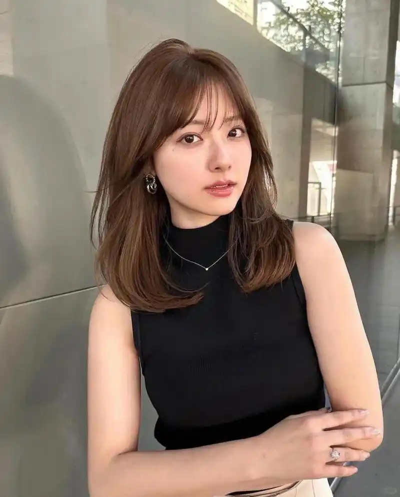 中长发 八字刘海