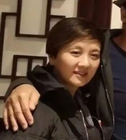 68岁的张国立太潇洒了!