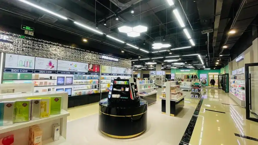 交个朋友临沂直播基地正式启用