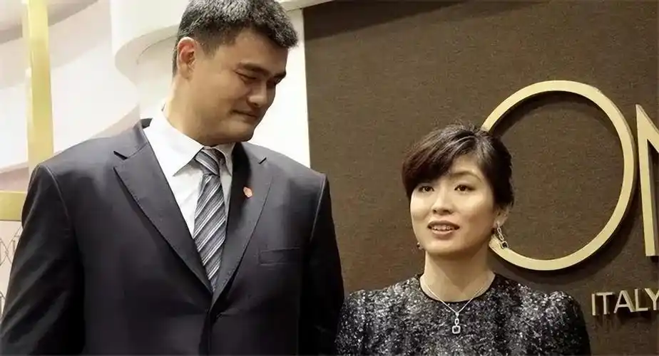 叶莉(姚明和妻子叶莉近况) - 青木春