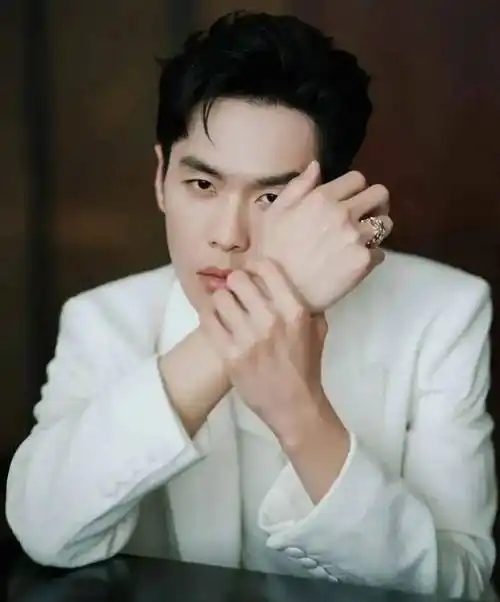 关晓彤重回古偶圈?李雪琴接班贾玲?王影璐得罪人被踢?