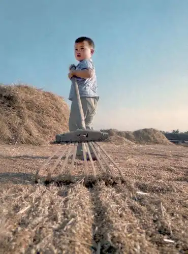 跨越潍坊50年的50张珍贵童年照!第一张就让人泪目._年代