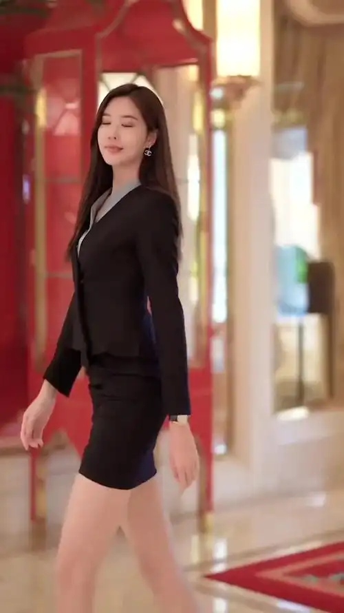 听说这是全澳门最美公关,业绩每月8位数,大家看看长得还行吗?