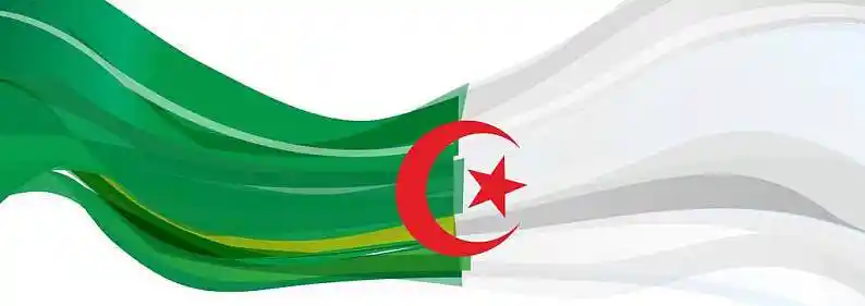 绿色_白色_红色_星_月牙状_旗帜_阿尔及利亚_民主_共和国_图片大全