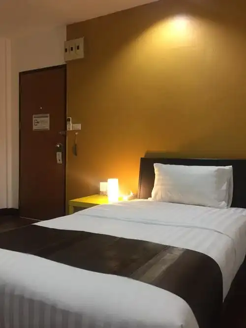 住宿: 泰国酒店 77,477 曼谷酒店 5,223 亚多亚酒店@通罗 (yadoya