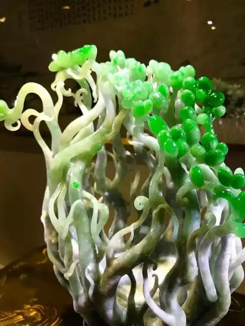 上百万级别极品翡翠摆件欣赏——繁华之美