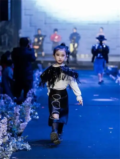 2021小童星"独立前行"百童大秀盛典圆满落幕!