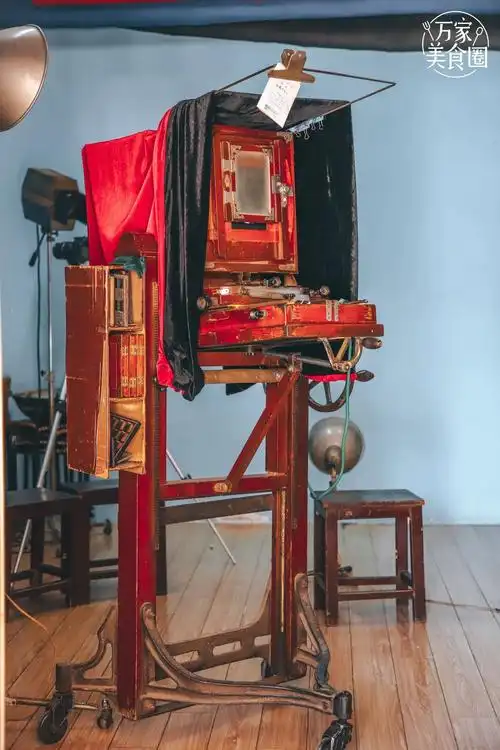 红人馆东风照相馆64载光影变迁细数一座城市的岁月流年