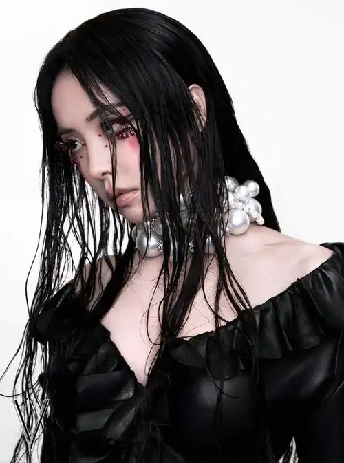 蔡依林画册写真摄影师曾无