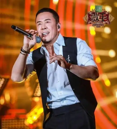 推荐问题五,求歌手杨坤的个人资料?