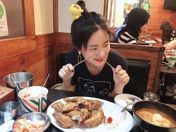 朴实热闹的首尔江北区