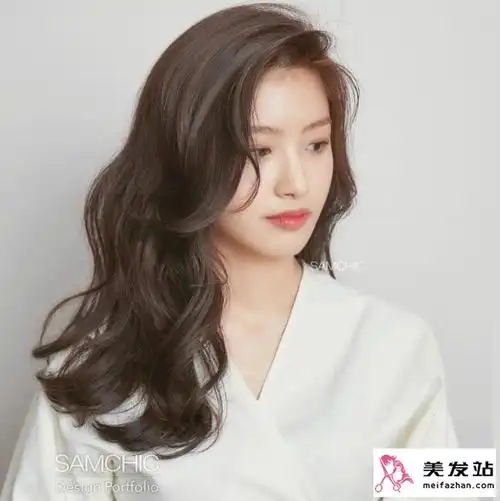 2021中长发发型推荐