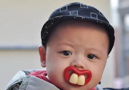 孩子龅牙怎么办