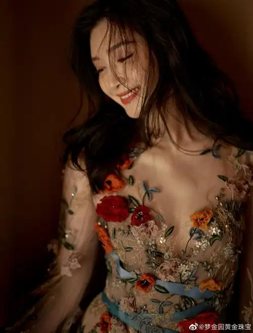 梦金园珠宝品牌代言人江疏影##金生有你三生有幸##梦金园钻石