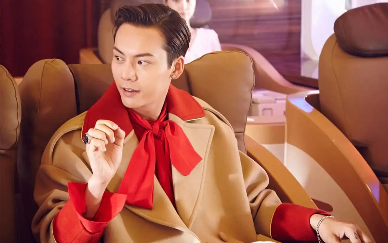 首页 桌面壁纸 港台明星 偶像男神陈伟霆呆萌霸气写真电脑壁纸下载 (3