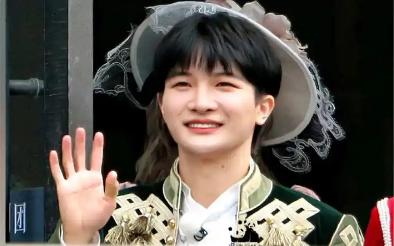 【周深】生日直播《我爱你》:婉转,缠绵,魅惑,撩人,你是周浅还是幺