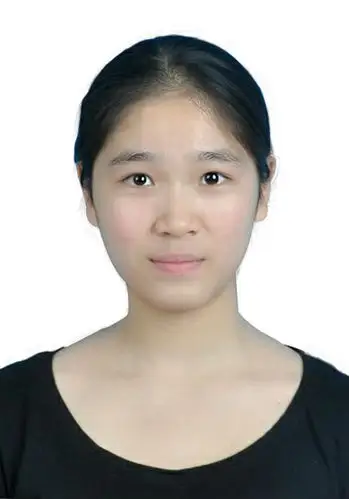 求大神帮我把照片p成白底证件照,考试要用的,跪求,谢谢!