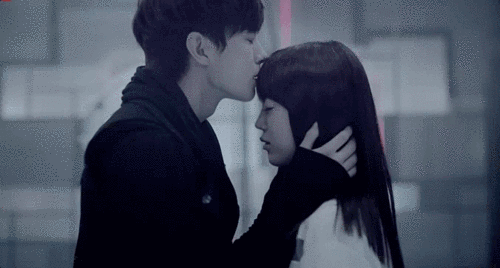 mvgif亲吻gif帅gif情侣gif美女gif额头giferrorgifvixxgif许英智gif