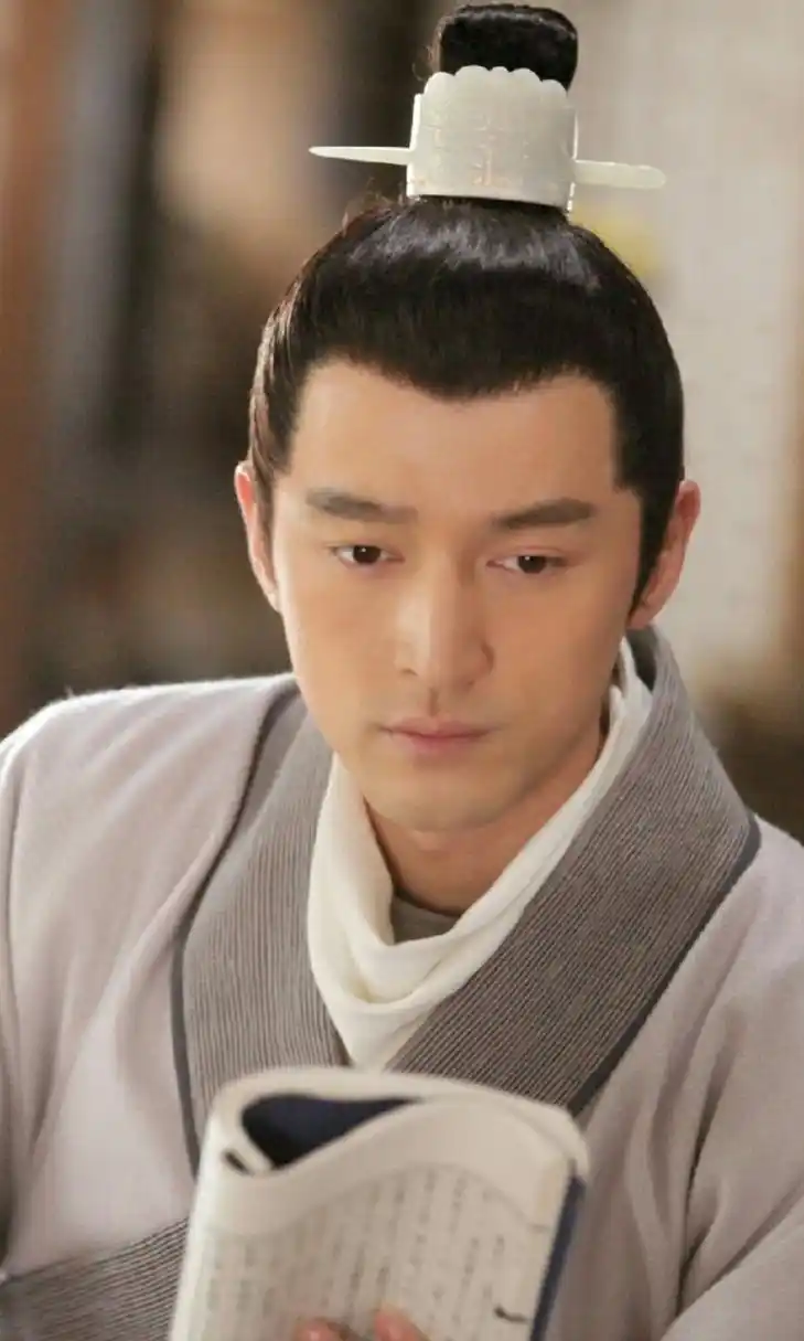 胡歌# 胡歌陪伴了我的青春啊,《仙剑三》 ,《轩辕剑》,《风中奇缘