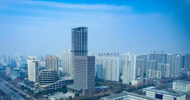 不逊于省会的洛阳城建