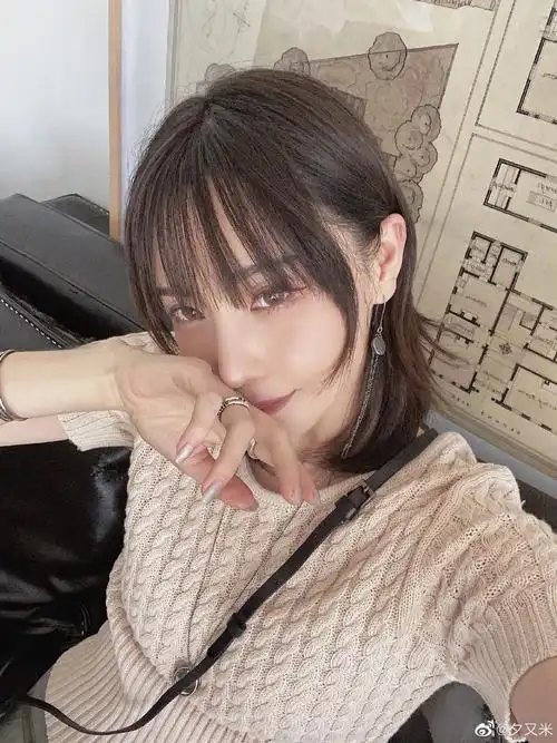 网红美女模特夕又米迷人写真美照欣赏