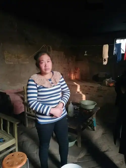 张保勇爱人朴实的农家妇女