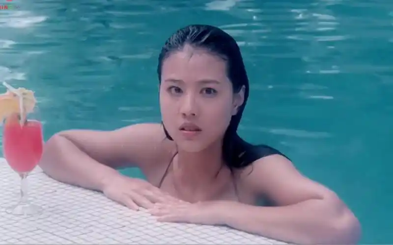 活动  周海媚年轻时真的很美,身材真的是超级棒