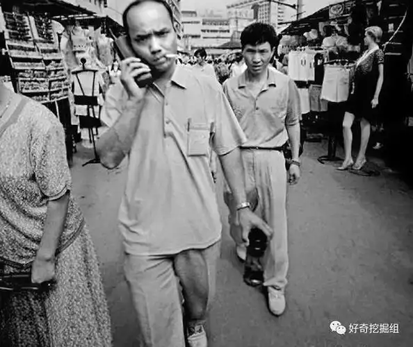 90年代土豪标配,身份的象征,估计00后都没见过