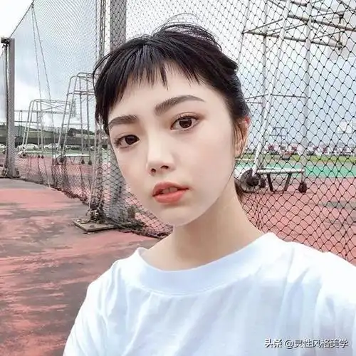 菱形脸适合什么刘海 刘海测试软件在线测试-cosg百科