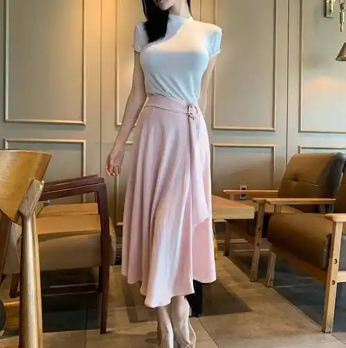 不看不知道,原来女生服装的颜色搭配有那么多学问_衣服_蓝色_感觉