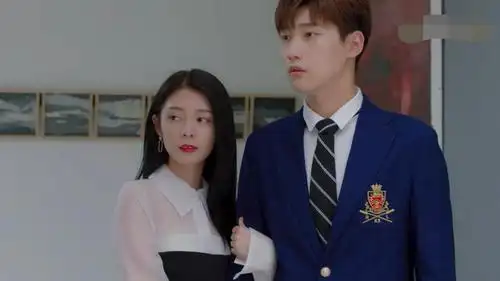 王析翊爱上陈嘉欣狄伦功不可没,前女友来袭,嘉欣为孩子勇敢