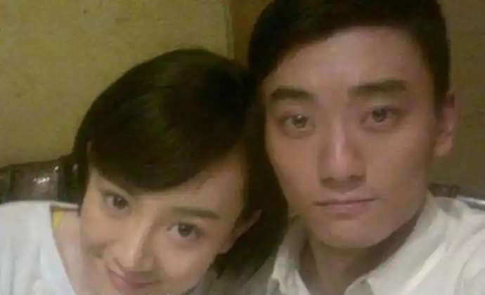 陈月末张檬结婚照曝光 微博暗示要领证却遭陈宝国反对 陈月末和张檬的