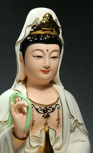 德化陶瓷多尺吋笑脸观音佛像供奉家用观世音菩萨摆件白衣彩绘 白衣