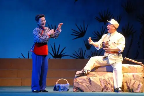 红云岗点着了炉中火红光闪亮打印版