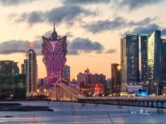 夕阳下的海滨大道——跟着手机镜头游澳门(41)_风景_poco摄影,旅行