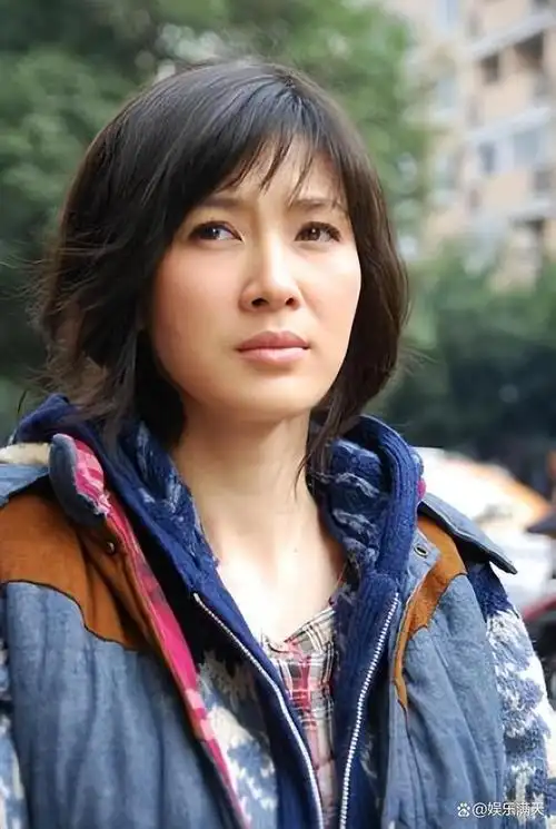 但是童蕾却有很大的艺术天赋,她之所以能走上演员这条路