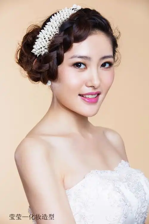 甜美新娘造型可爱精灵