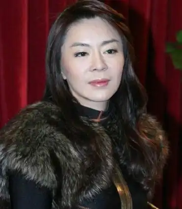 图刘德华前女友喻可欣出书招骂名情海星空追忆与天王恋情