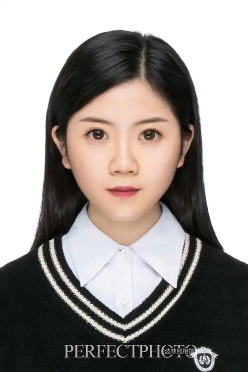 看这里最美证件照走俏汕头秒变男神女神就在这里了