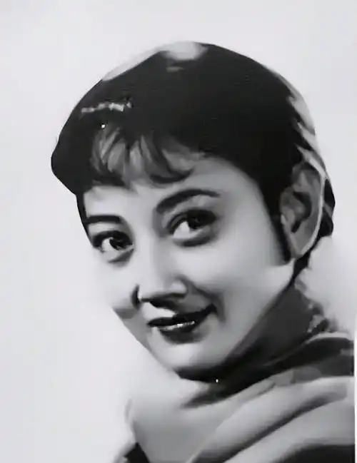 原创一个多月内金迪和秦怡先后离世新中国二十二大电影明星仅剩六位