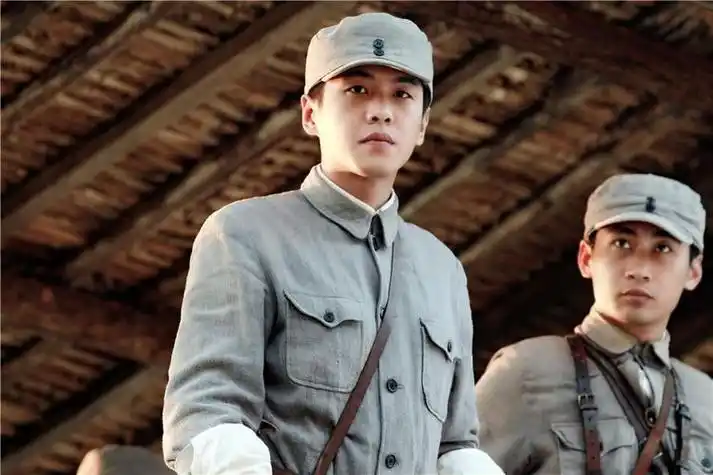 演员周卫国父亲(经典之所以成为经典是需要满足多个条件的) - 品度