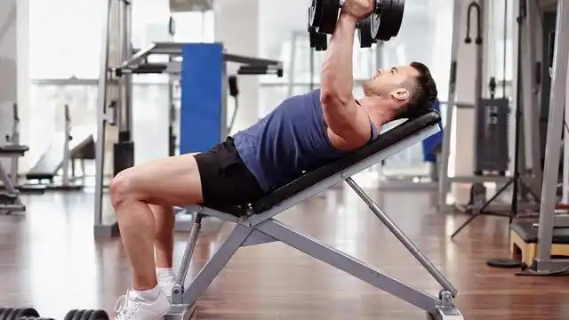 胸肌上部薄弱会影响整体胸肌视觉效果,试试这样练,上胸更饱满