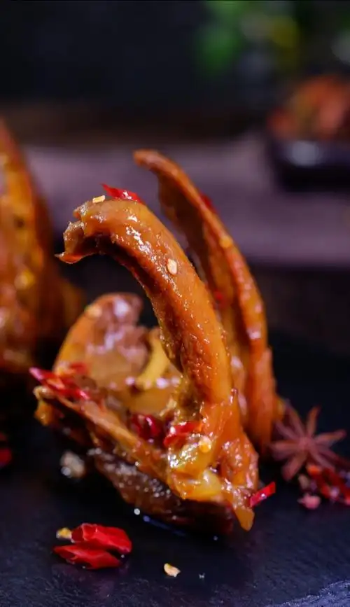 早期美食摄影 香辣卤鸭架