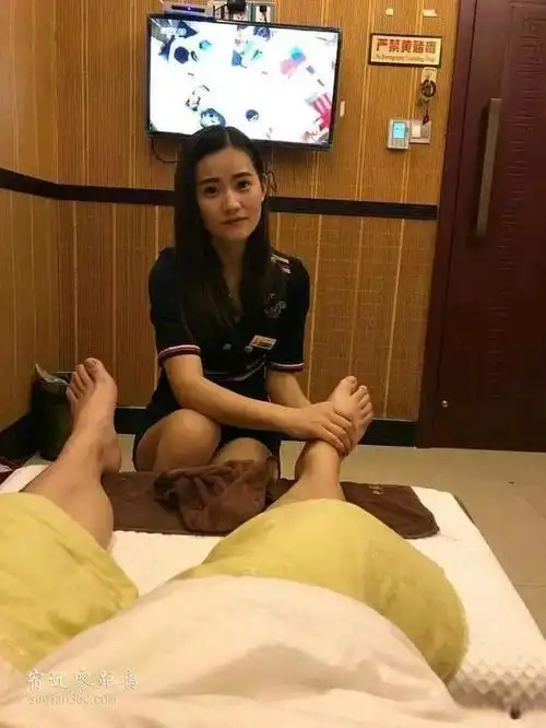 深圳打工故事,供男朋友上大学的洗脚妹为何选择放弃爱情