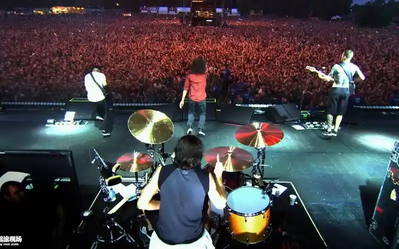 机器乐队rageagainstthemachinetestify2010年伦敦芬斯伯里公园现场