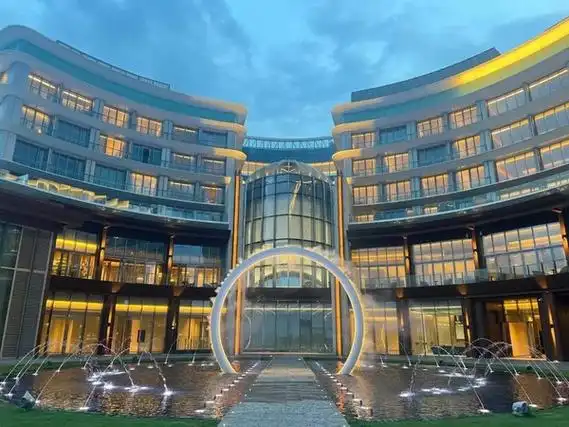 珠海东澳岛万豪度假酒店 豪华海景房1晚(含双早 旅拍 码头接送等)